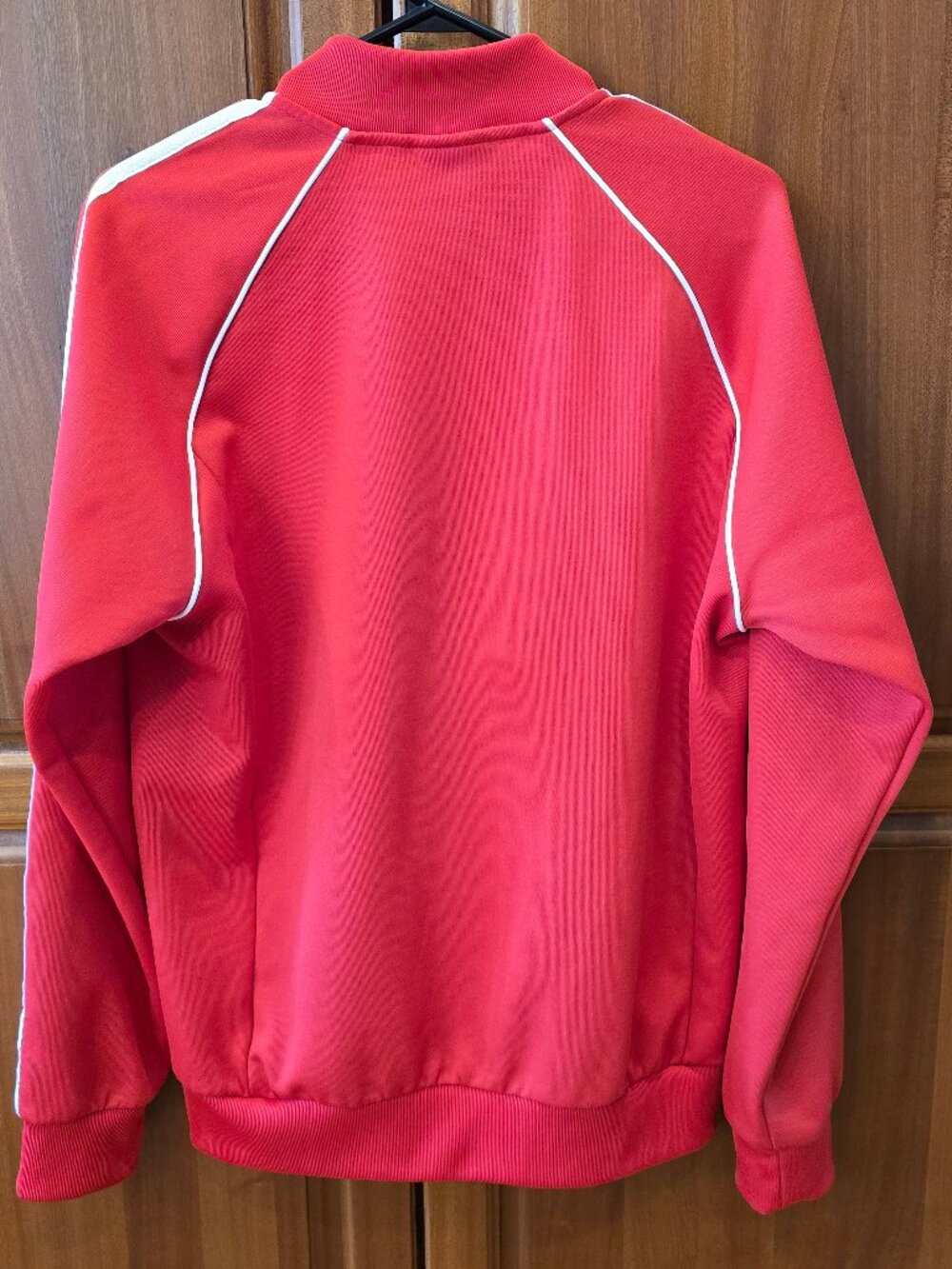 adidas classic red with white stripes, jogger jacket medium - Picture 3 of 10